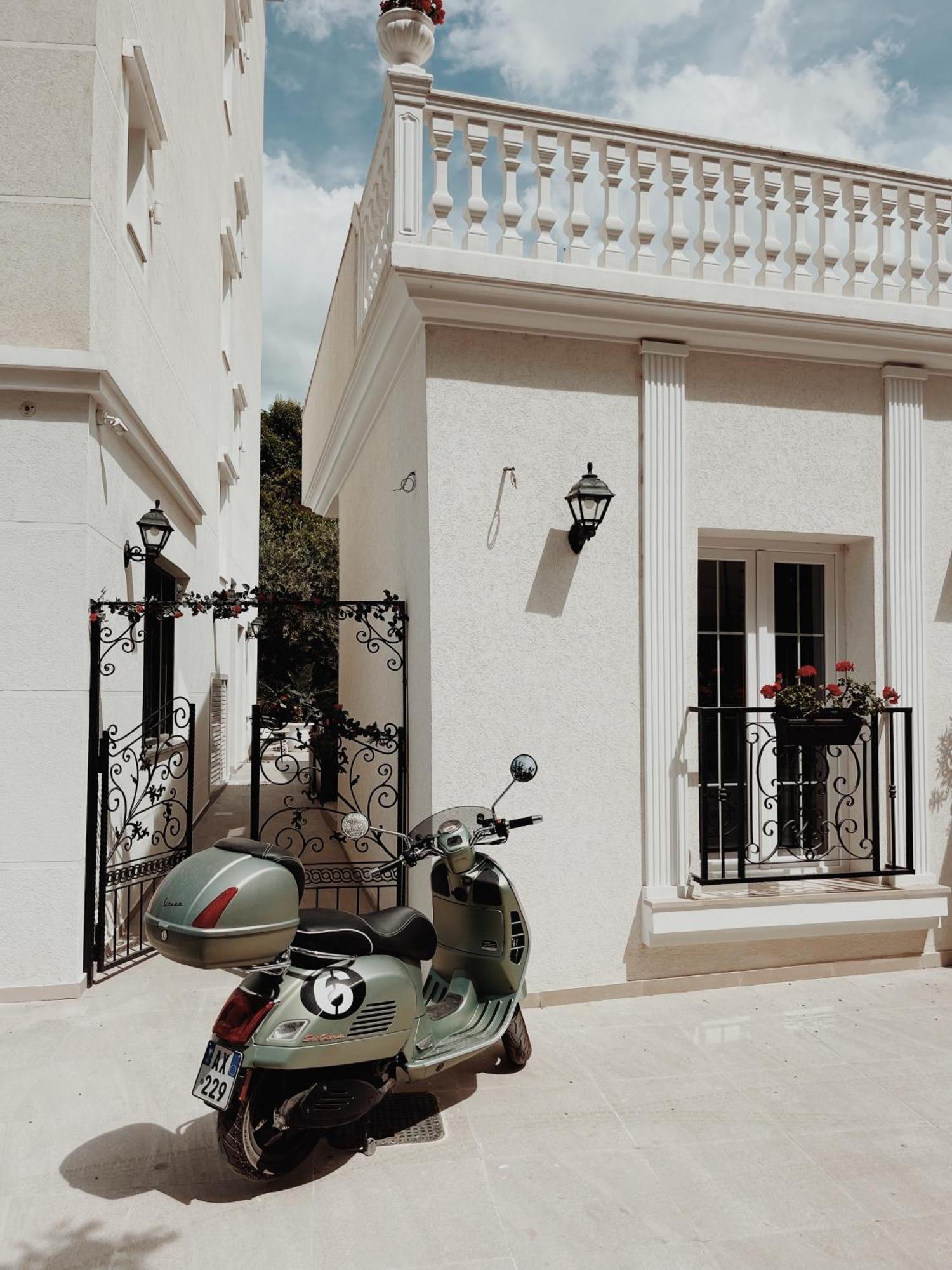 Ruby Palace Vlorë Eksteriør bilde