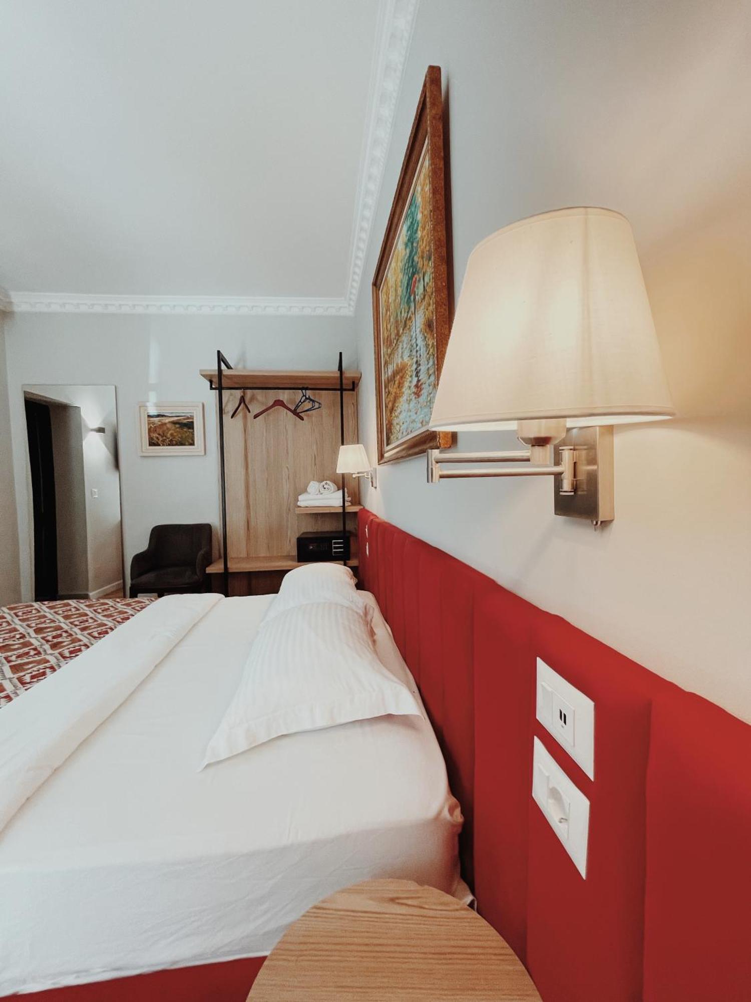 Ruby Palace Vlorë Eksteriør bilde