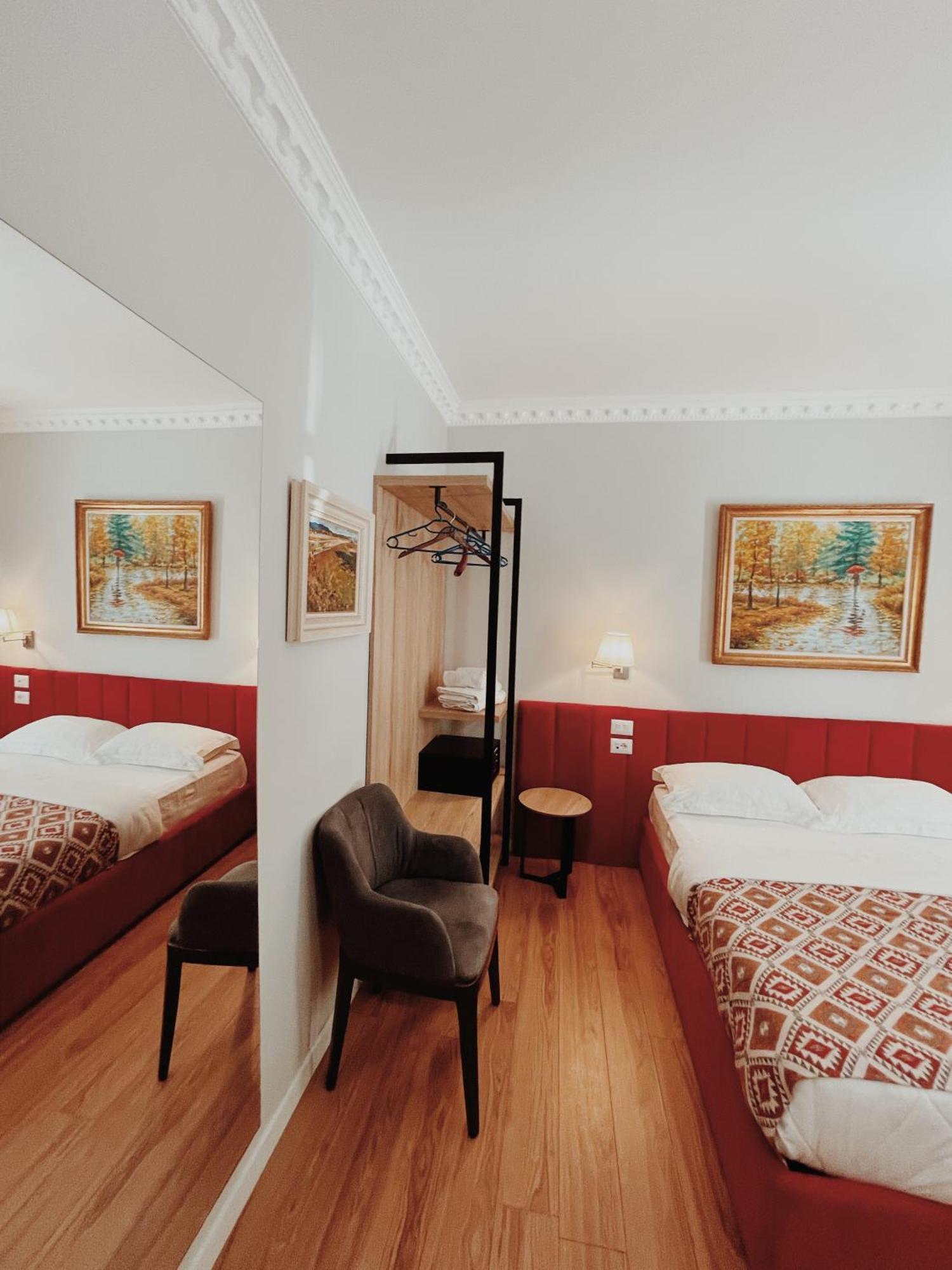 Ruby Palace Vlorë Eksteriør bilde