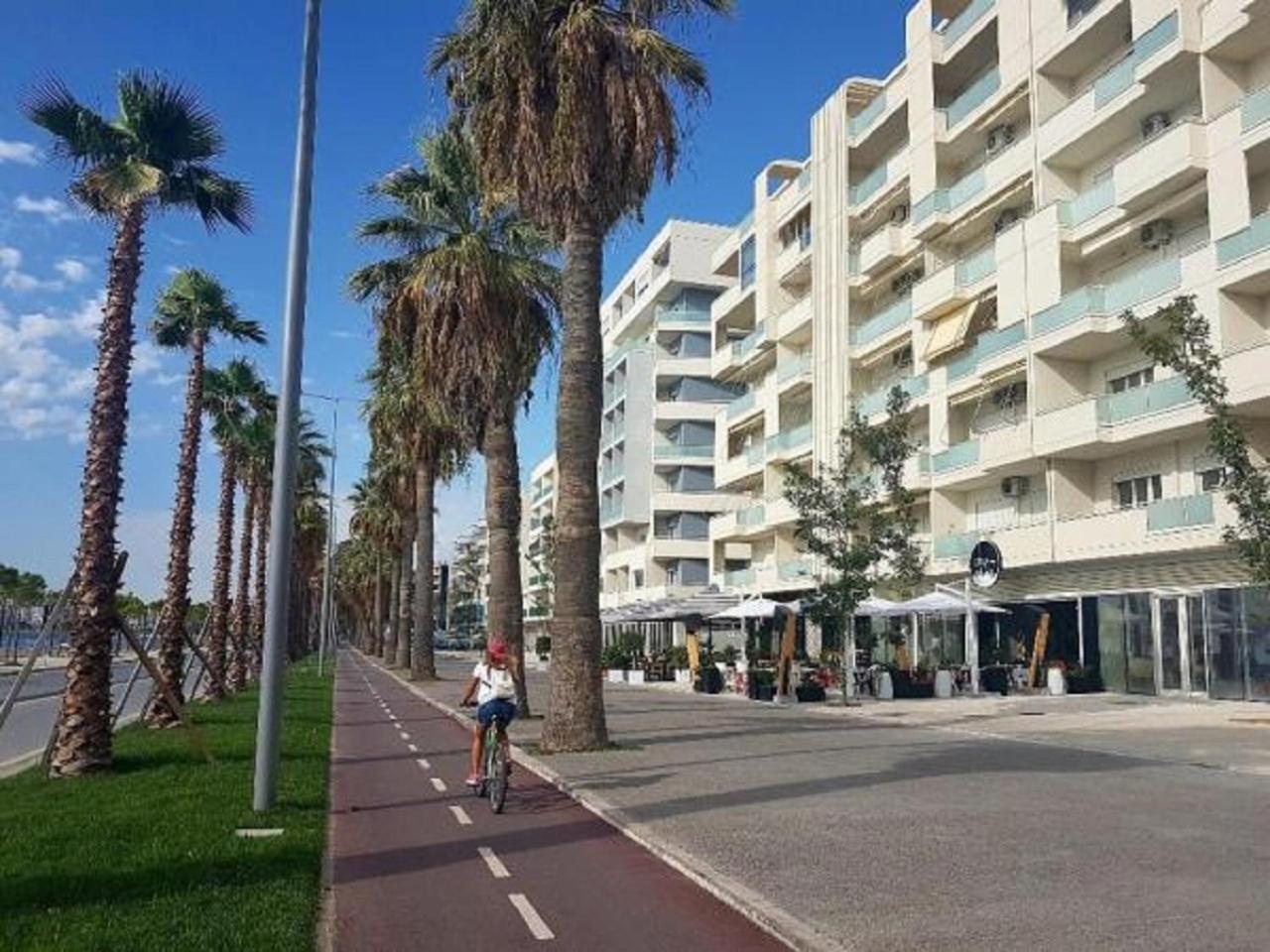 Ruby Palace Vlorë Eksteriør bilde